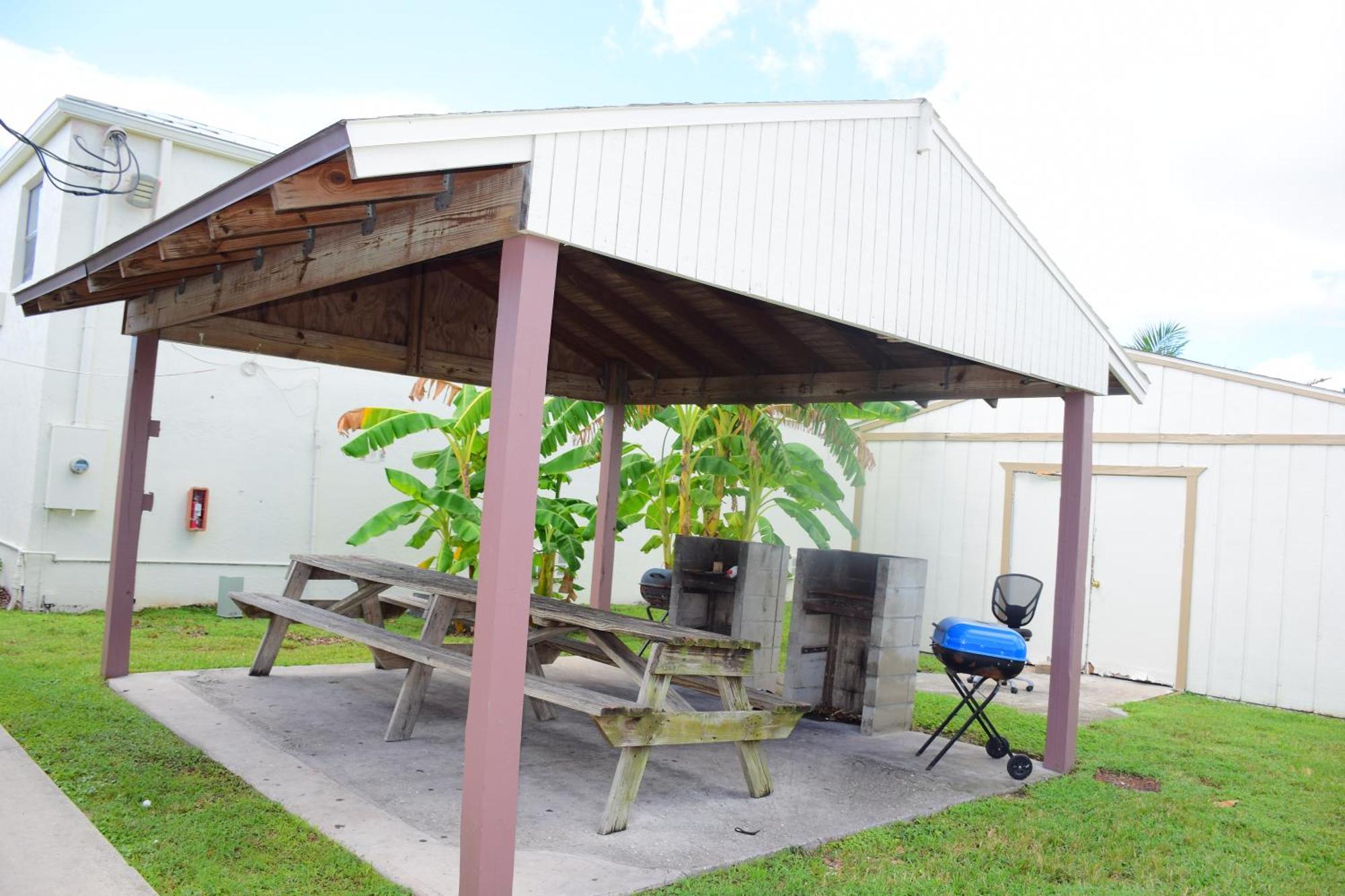 Flamingo Motel Okeechobee Bagian luar foto