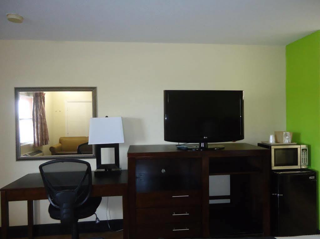Flamingo Motel Okeechobee Bagian luar foto